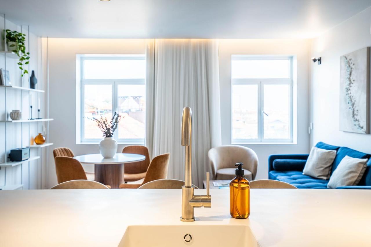 Almada 551 - 4 1 Penthouse View By Lovelystay Porto Exterior photo